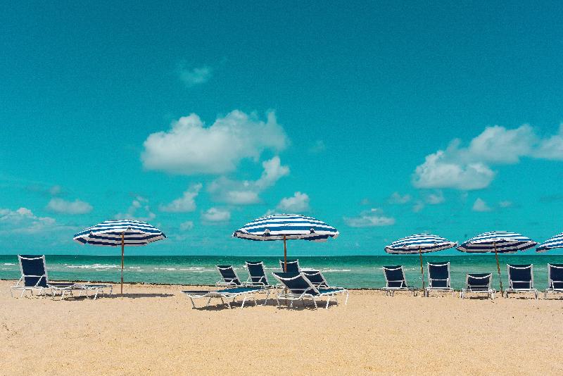 Отель Alexander