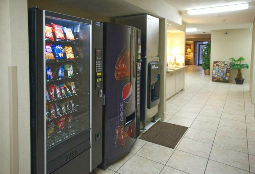 ホテル Ambassador Inn St. George