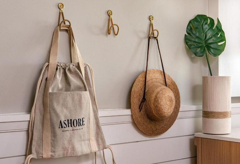 酒店 Ashore Resort & Beach Club