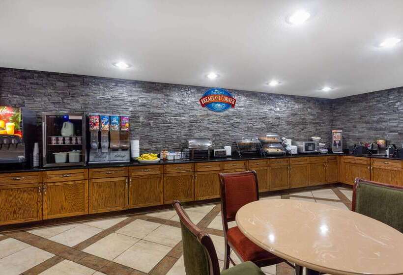 ホテル Baymont By Wyndham Elkhart