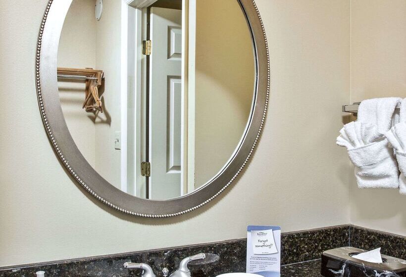 ホテル Baymont By Wyndham Knoxville/cedar Bluff