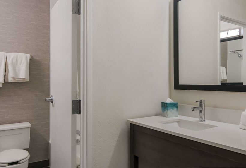 The Inn on Maritime Bay, Ascend Hotel Collection