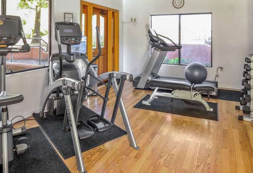 هتل Bell Rock Inn