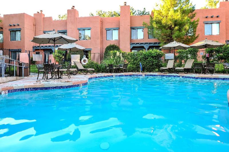 هتل Bell Rock Inn