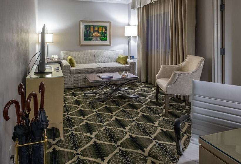 בית מלון כפרי Bell Tower