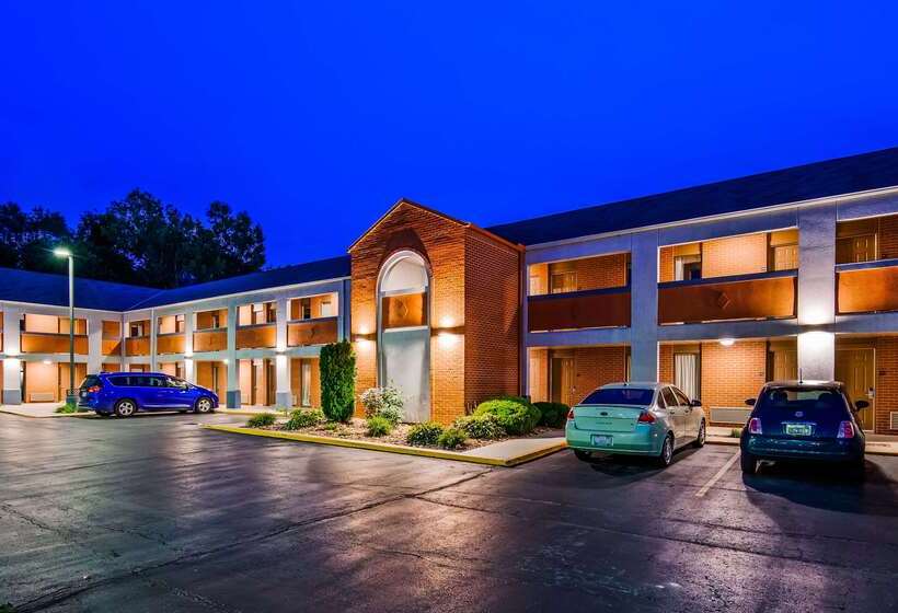 فندق Surestay By Best Western Kansas City Country Inn North