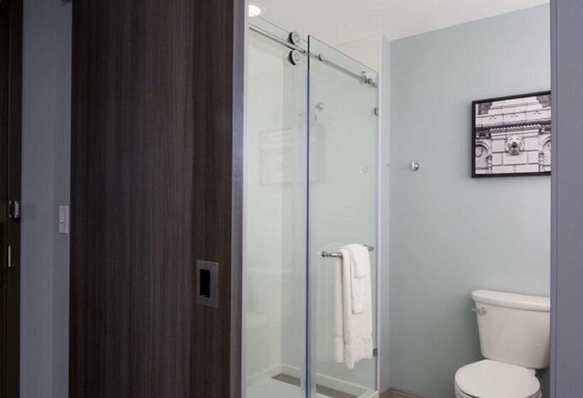 호텔 Best Western Plus Franklin Square Inn