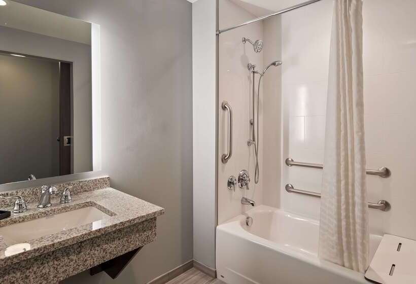 호텔 Best Western Plus Franklin Square Inn