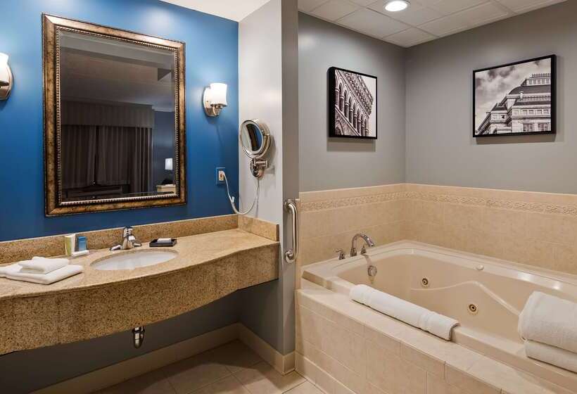 호텔 Best Western Plus Franklin Square Inn