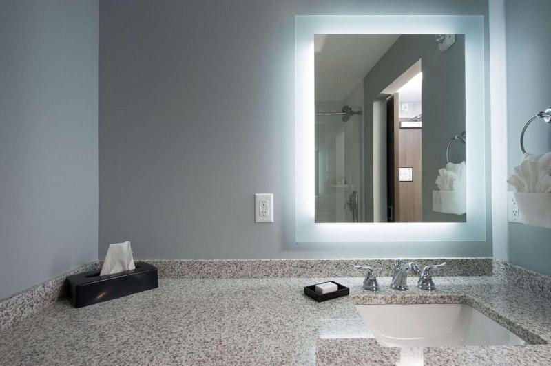 호텔 Best Western Plus Franklin Square Inn