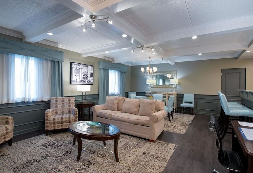 호텔 Best Western Plus Franklin Square Inn