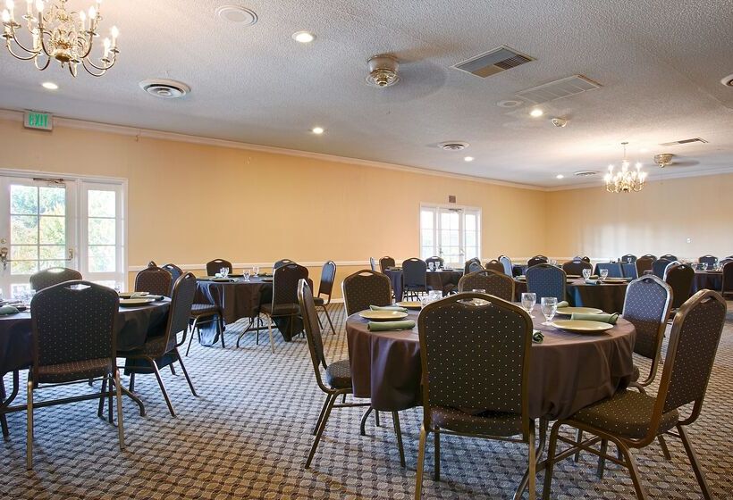 ホテル Best Western Plus Hill House