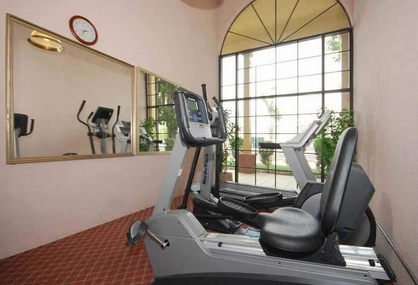 ホテル Best Western Plus Hill House