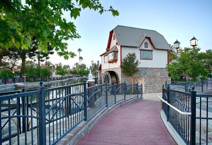 ホテル Best Western Plus Hill House