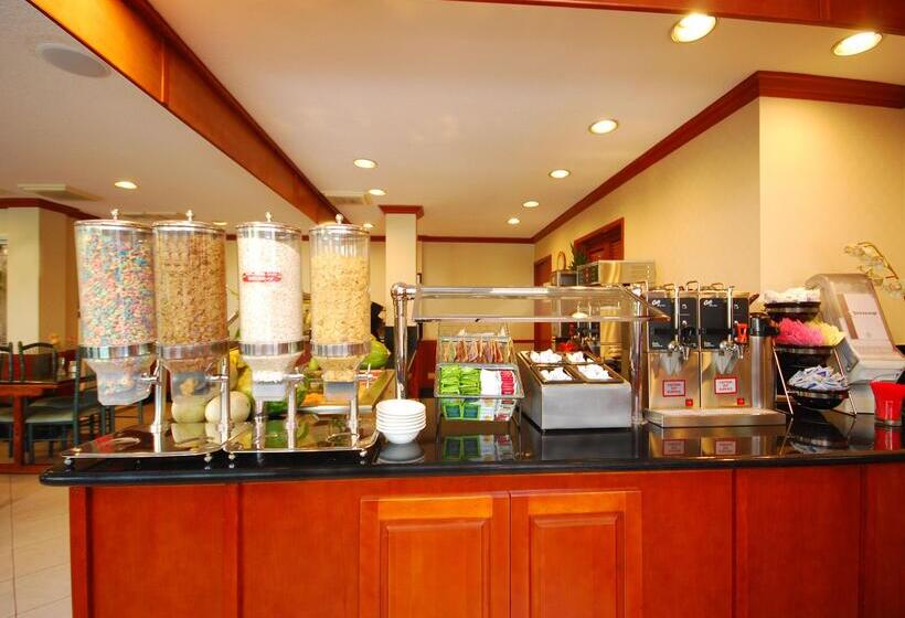 فندق Best Western Plus Orange County Airport North