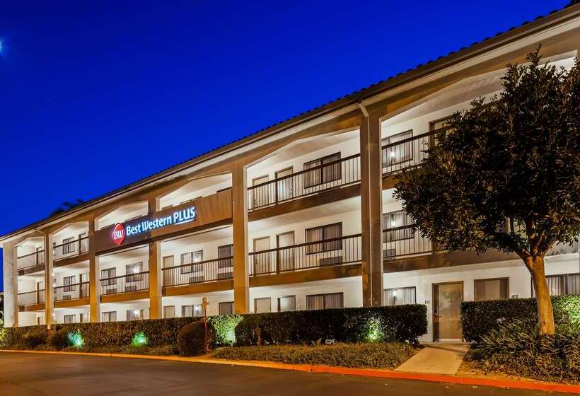 فندق Best Western Plus Orange County Airport North
