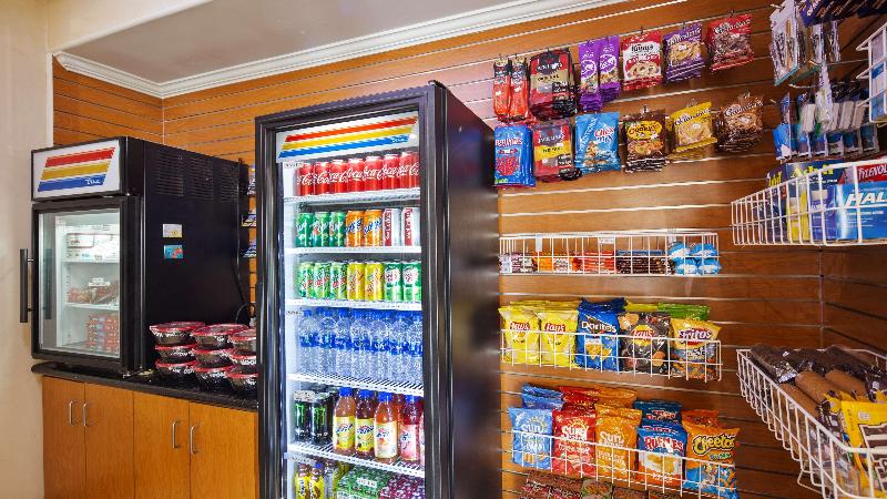 فندق Best Western Plus Orange County Airport North