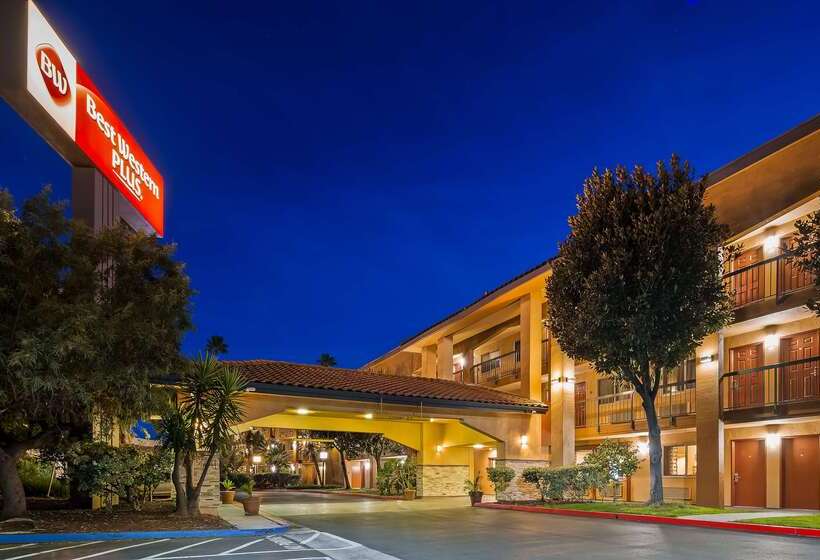 בית מלון כפרי Best Western Plus Pleasanton Inn