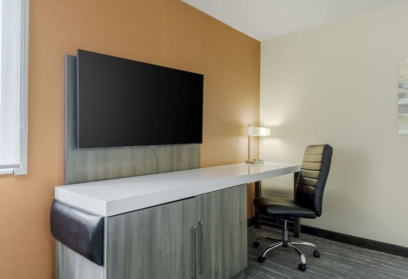 호텔 Best Western Plus Renton Inn