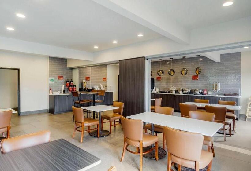 호텔 Best Western Plus Renton Inn