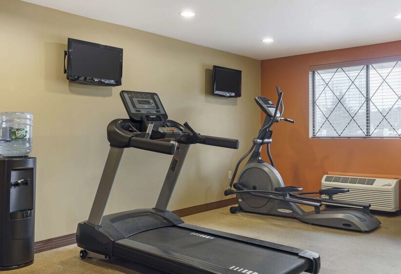 فندق Best Western Plus The Inn At Sharon/foxboro