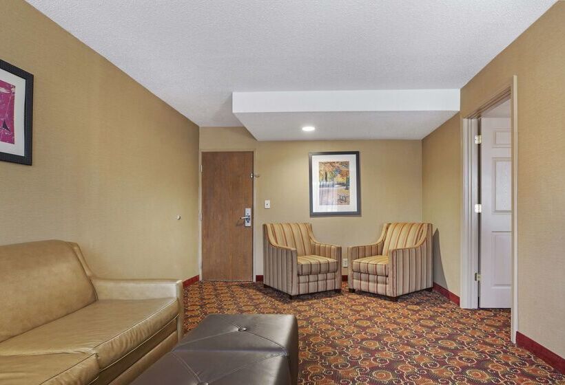 فندق Best Western Plus The Inn At Sharon/foxboro