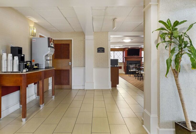 فندق Best Western Plus The Inn At Sharon/foxboro