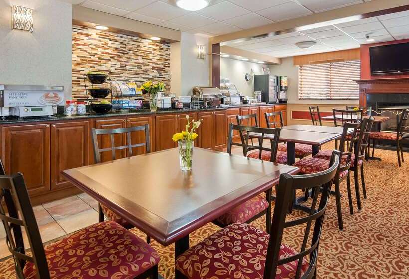 هتل Best Western Plus The Inn At Sharon/foxboro