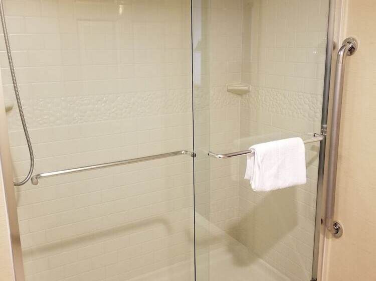 هتل Best Western Plus The Inn At Sharon/foxboro