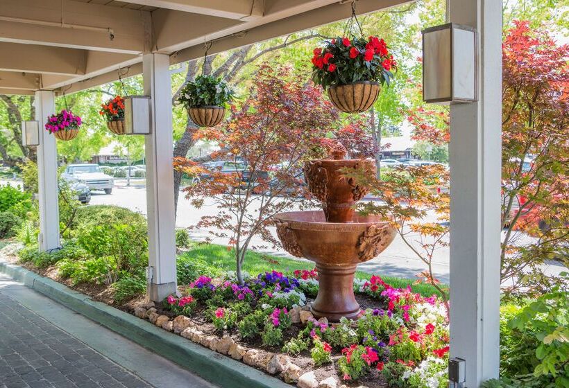 Отель Sonoma Valley Inn, Tapestry Collection By Hilton