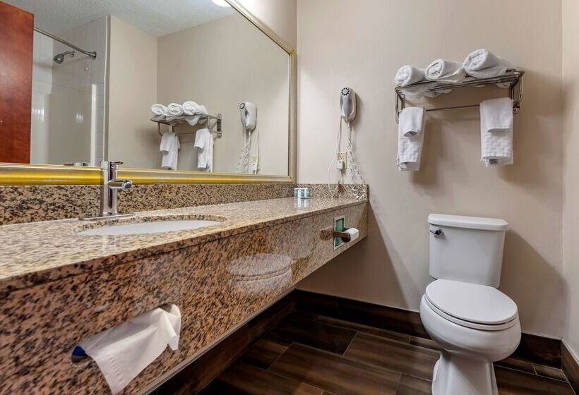 Отель Best Western The Inn At The Fairgrounds