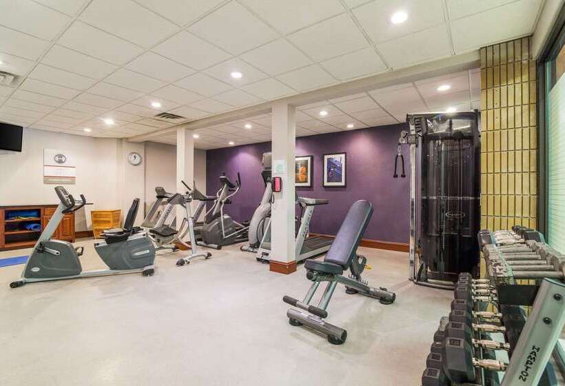 Clarion Hotel Convention Center