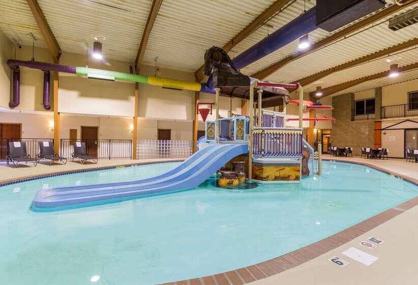 Clarion Hotel Convention Center