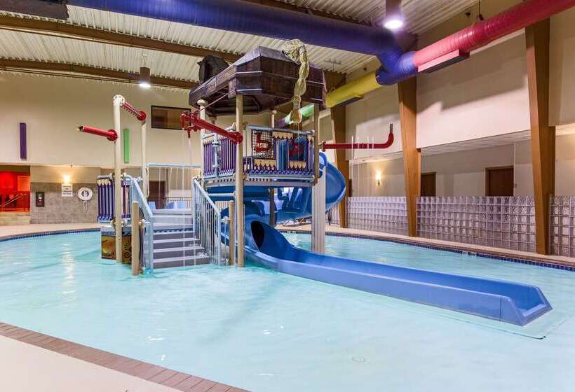 Clarion Hotel Convention Center