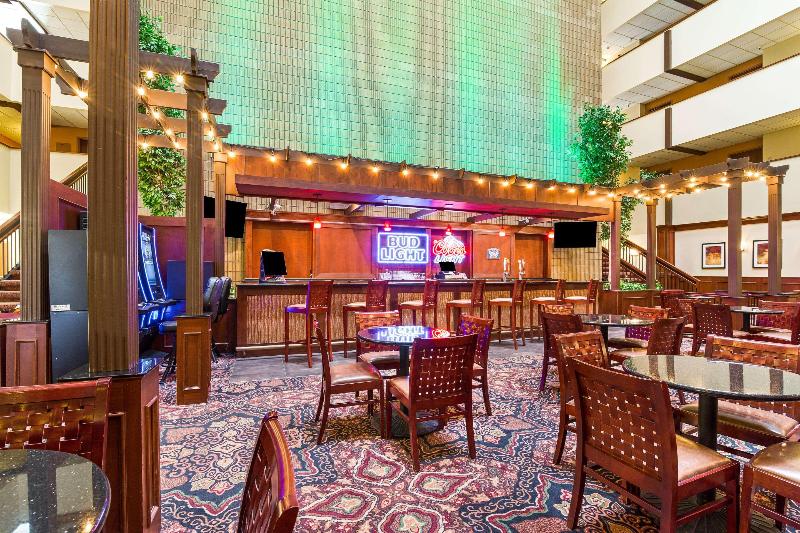 Clarion Hotel Convention Center