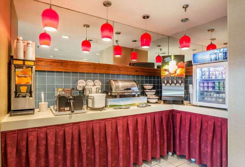 هتل Comfort Inn  Hall Of Fame