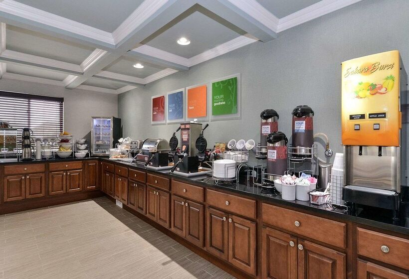 ホテル Comfort Inn & Suites Springfield I55