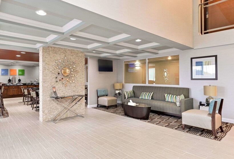 ホテル Comfort Inn & Suites Springfield I55