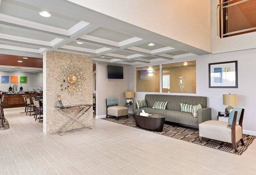 ホテル Comfort Inn & Suites Springfield I55