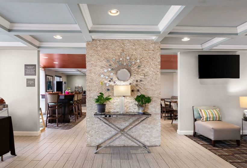 ホテル Comfort Inn & Suites Springfield I55