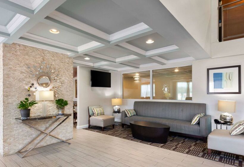 ホテル Comfort Inn & Suites Springfield I55