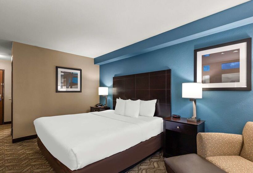 هتل Comfort Inn & Suites Springfield I55