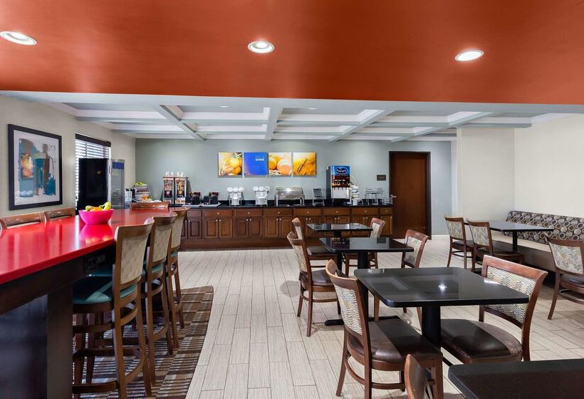 ホテル Comfort Inn & Suites Springfield I55