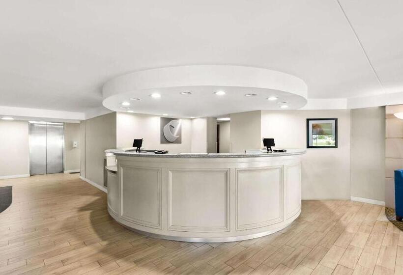 فندق Comfort Inn