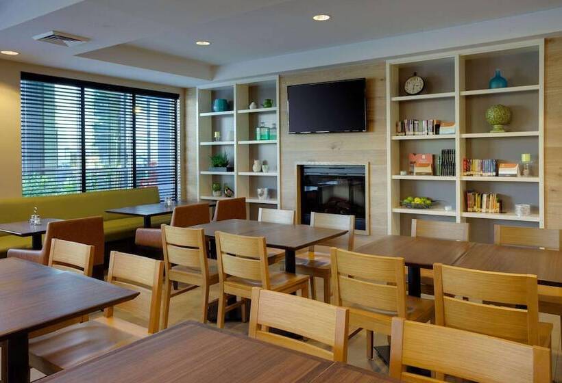 فندق Country Inn & Suites By Radisson, Frederick, Md