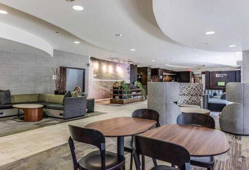 فندق Courtyard Rockaway Mount Arlington