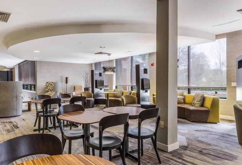 فندق Courtyard Rockaway Mount Arlington