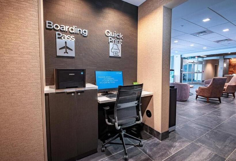 酒店 Courtyard By Marriott Toledo West