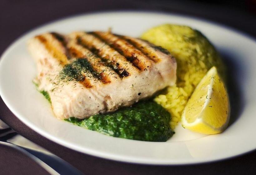 Crowne Plaza Hotel And Suites Pittsburgh South, An Ihg