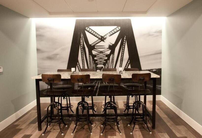 Crowne Plaza Hotel And Suites Pittsburgh South, An Ihg